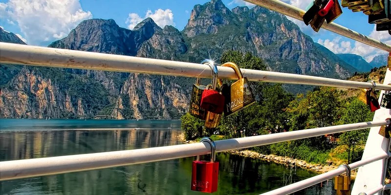 How Can I Hash A String With Sha256 In Js